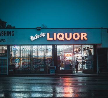 liquor store accounting